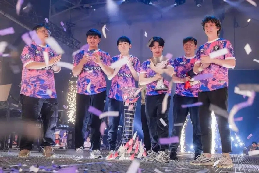 Paper Rex побеждает Fnatic и завоёвывает трофей VALORANT Masters Toronto